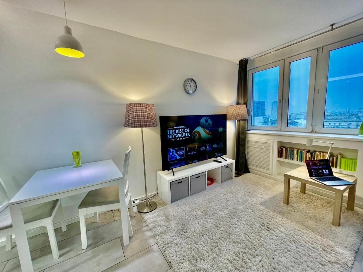 Palace 3 Wifi 65'Tv Netflix Hbo Disney Applettv Варшава Экстерьер фото